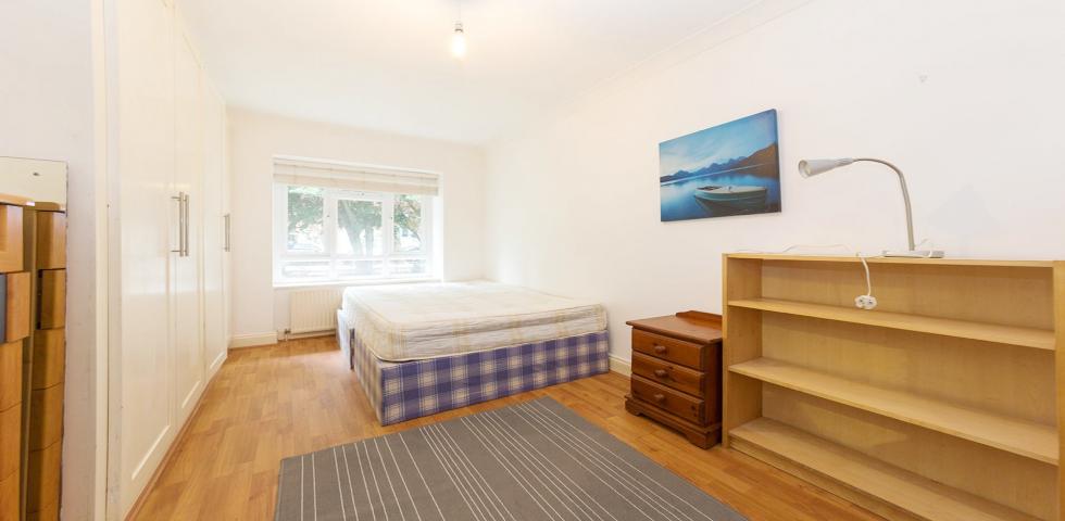 			NEW INSTRUCTION, 2 Bedroom, 1 bath, 1 reception Flat			 Mapesbury Road, KILBURN/BRONDESBURY
